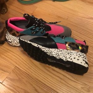 New Steve Madden shoes .